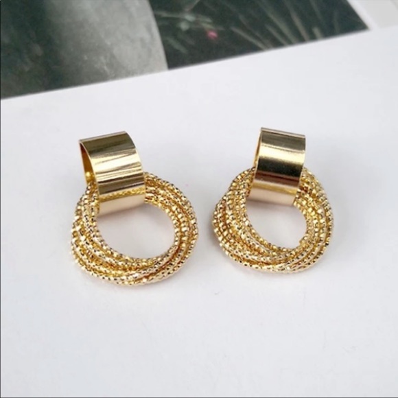 New 14K Multiple Small Circle Pendant Earrings - Picture 3 of 9